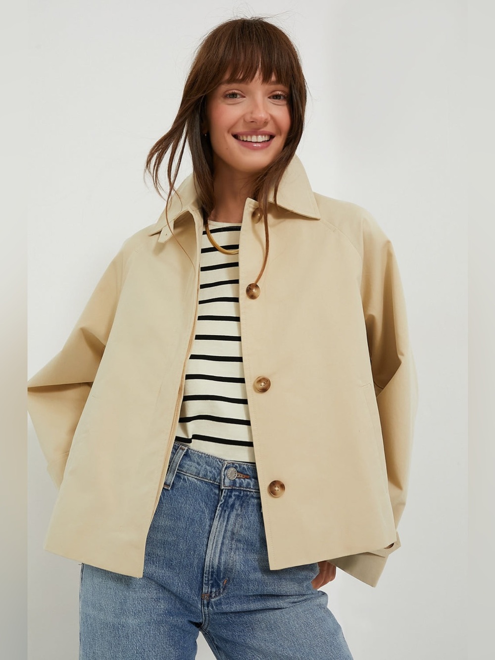 Tuckernuck Khaki Drew Short Trench Coat in Tan, size XS, like new
